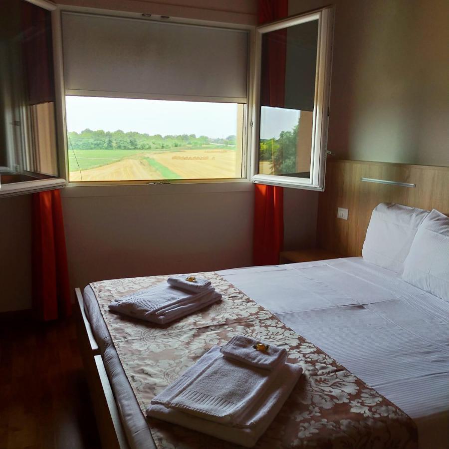 Villa Al Cavaliere Pordenone Zimmer foto